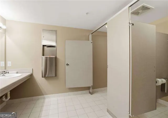 Photo 32 of Condo for sale at 3275 Lenox Rd Ne #301, Atlanta, GA 30324 | MLS# 10800289 | Listing updated on 2026-07-21