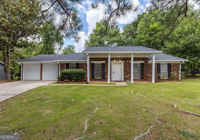 Photo 1 of Single family home for sale at 2053 Wellborn Rd, Lithonia, GA 30058 | MLS# 10814139 | Listing updated on 2026-08-14