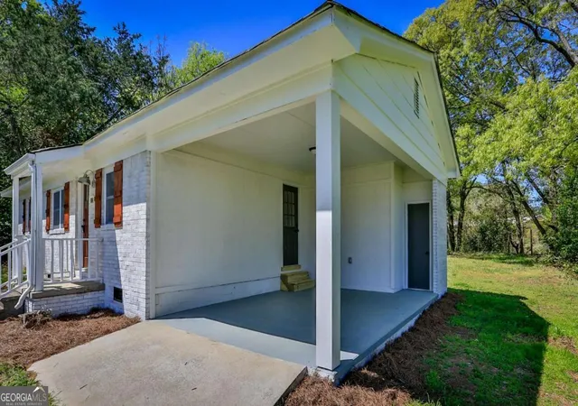 2nd image of 680 North Ave, Madison, GA 30650 | MLS# 10815807