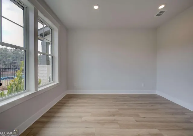 Photo 2 of Townhouse for sale at 1076 Ascent Pl, Atlanta, GA 30328 | MLS# 10819947 | Listing updated on 2026-10-22