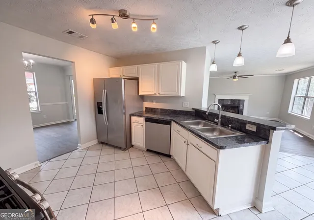 Photo 3 of Sale Pending at 4521 Carriage Park Dr, Lithonia, GA 30038 | MLS# 10822198 | Listing updated on 2026-09-18