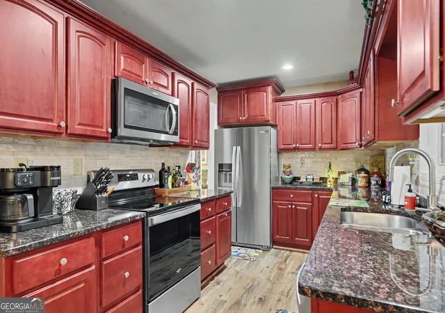 Photo 4 of Sale Pending at 473 Wayah Trl, Clayton, GA 30525 | MLS# 10830466 | Listing updated on 2026-09-17