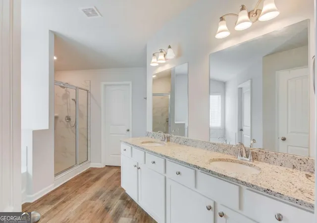 Photo 4 of Sale Pending at 305 Eleanora Xing, Loganville, GA 30052 | MLS# 10798409 | Listing updated on 2026-10-09