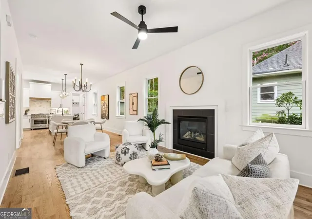 4th image of 112 1St Ave #B, Decatur, GA 30030 | MLS# 10815393