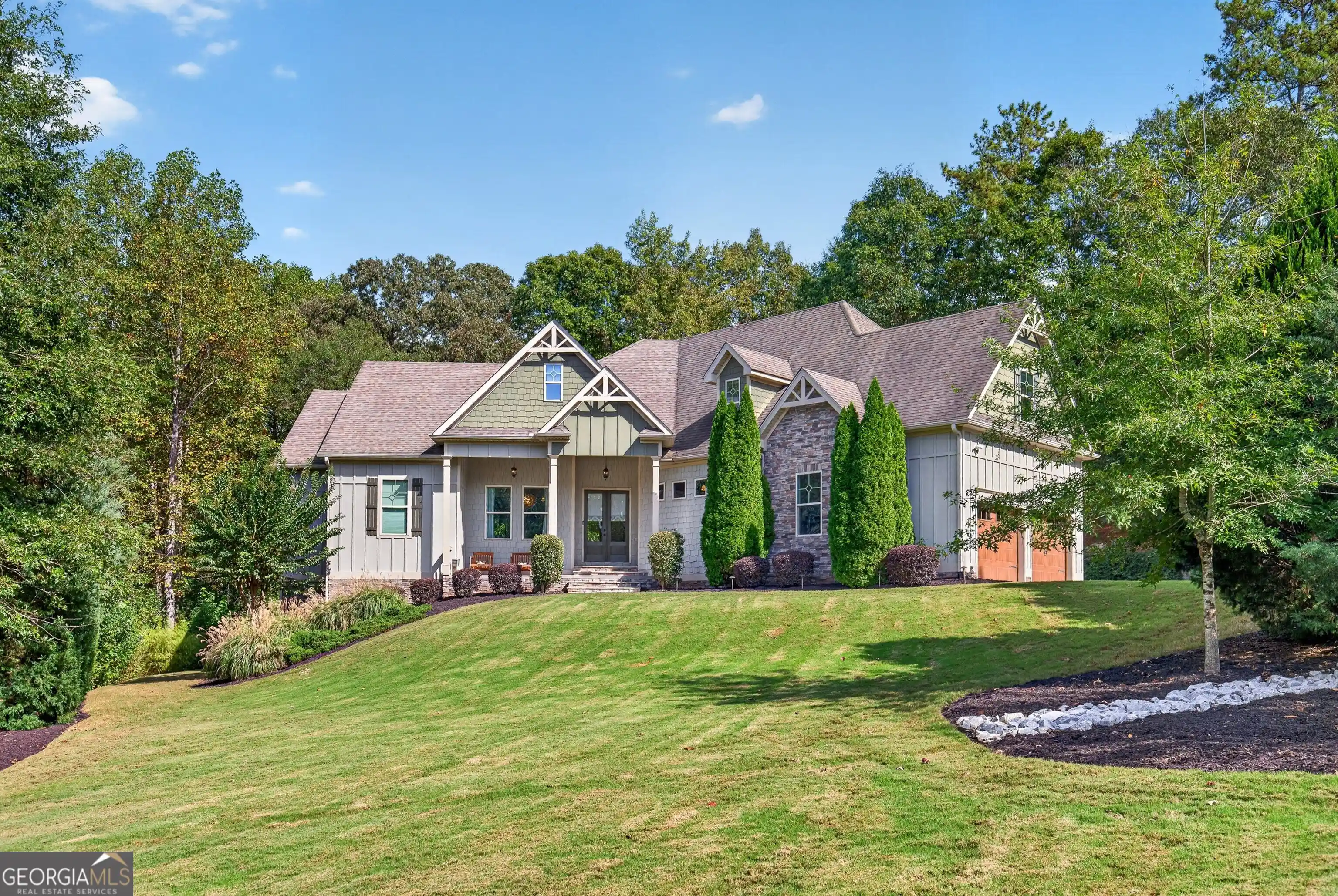 Single family home for sale at 565 Arbor Springs Pkwy, Newnan, GA 30265 | MLS# 10873603