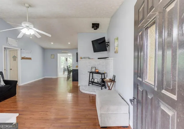 Photo 4 of Single family home for sale at 3305 Ladd Dr, Gainesville, GA 30506 | MLS# 10793356 | Listing updated on 2026-10-08
