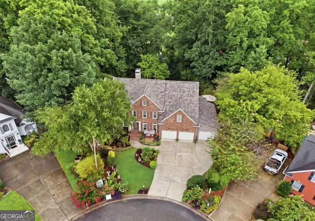 Photo 3 of Single family home for sale at 214 Glenbrook Ln, Canton, GA 30115 | MLS# 10821040 | Listing updated on 2026-10-08