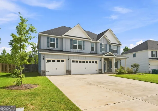 Photo 2 of Single family home for sale at 806 Harley Farms Dr, Bonaire, GA 31005 | MLS# 10822579 | Listing updated on 2026-08-24