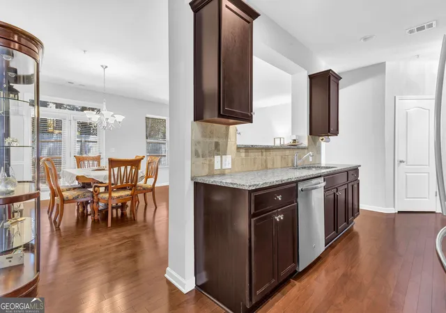 3rd image of 3347 Desoto Rd, Snellville, GA 30078 | MLS# 10776528