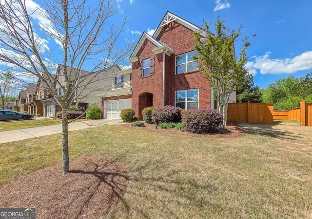 2nd image of 5620 Shiloh Woods Dr, Cumming, GA 30040 | MLS# 10734705