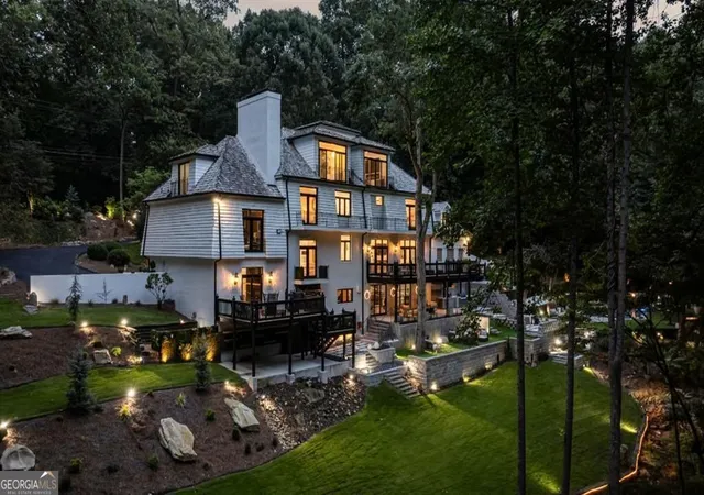 Photo 1 of Single family home for sale at 3946 Paces Ferry Rd Nw, Atlanta, GA 30327 | MLS# 10830311 | Listing updated on 2026-09-04
