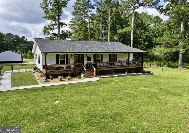 Homes for sale in Waco, GA | 665 Prater Road, Waco, GA 30182 | MLS# 10801397