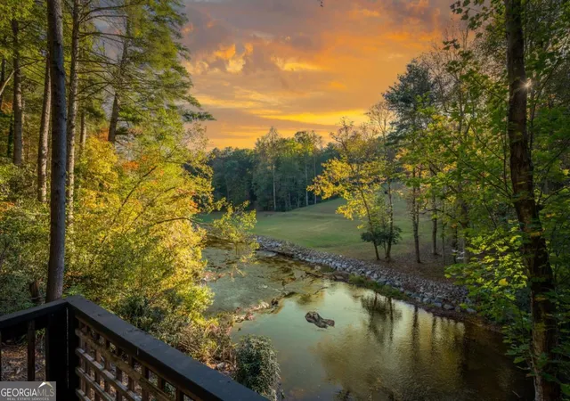 Photo 2 of Single family home for sale at 35 Dogwood Riverside Dr, Blue Ridge, GA 30513 | MLS# 10820544 | Listing updated on 2026-09-01