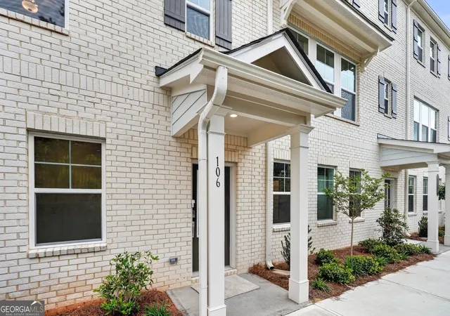 Photo 2 of Townhouse for sale at 106 Epperly Wy, Tucker, GA 30084 | MLS# 10830902 | Listing updated on 2026-09-04