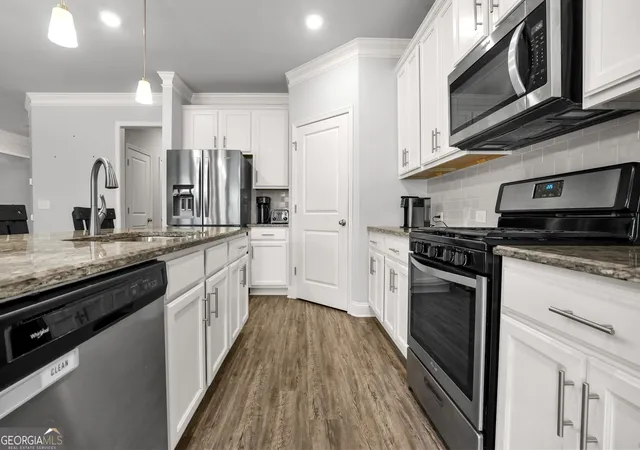 Photo 3 of Single family home for sale at 866 Newshaw Wy, Lawrenceville, GA 30046 | MLS# 10776949 | Listing updated on 2026-09-16
