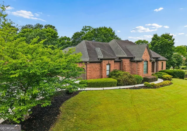 3rd image of 315 Savannah Pl, Loganville, GA 30052 | MLS# 10805153