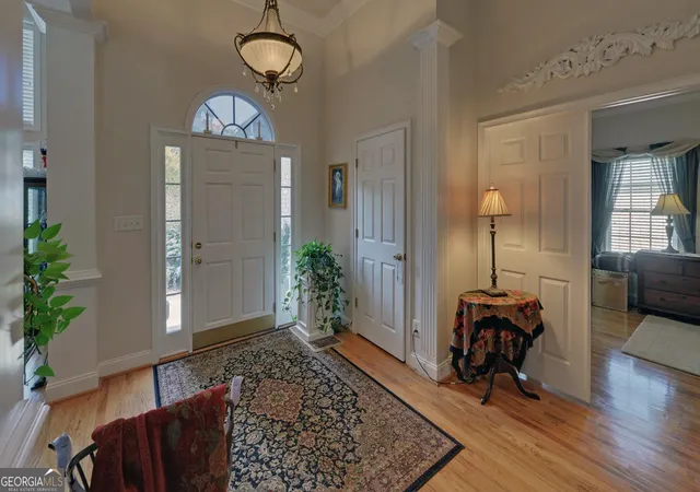 Photo 3 of Single family home for sale at 220 Azalea Dr, Hartwell, GA 30643 | MLS# 10819102 | Listing updated on 2026-08-31