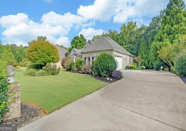 50th image of 220 Azalea Dr, Hartwell, GA 30643 | MLS# 10819102