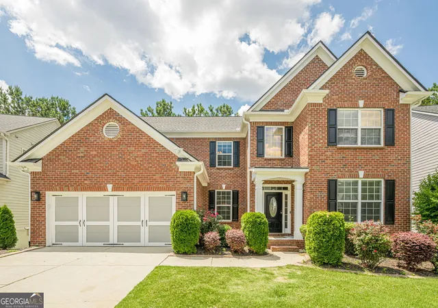 Photo 4 of Single family home for sale at 4720 Shiloh Springs Rd, Cumming, GA 30040 | MLS# 10836069 | Listing updated on 2026-10-06