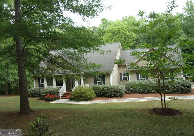 Homes for sale in Comer, GA | 830 Lord Fleming Rd, Comer, GA 30629 | MLS# 10741620