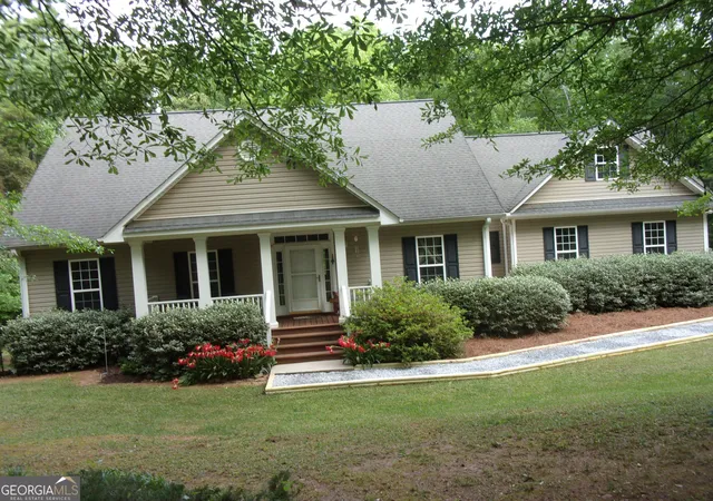 Homes for sale in Comer, GA | 830 Lord Fleming Rd, Comer, GA 30629 | MLS# 10741620