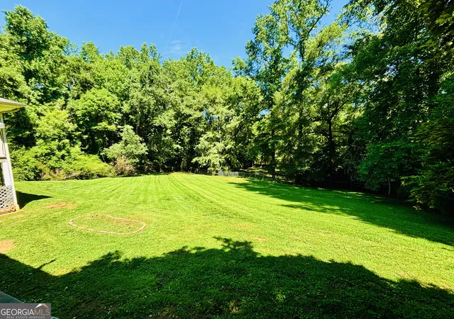 32nd image of 110 Saxon Woods Dr, Athens, GA 30607 | MLS# 10809025