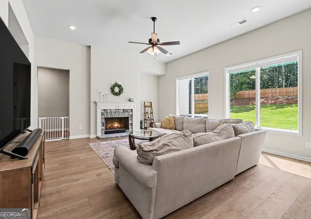 2nd image of 156 Belle Hall Dr, Newnan, GA 30263 | MLS# 10815653