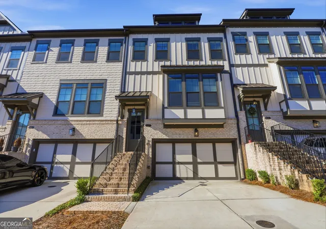 Townhouse for sale at 1127 Provence Ln, Decatur, GA 30033 | MLS# 10828464