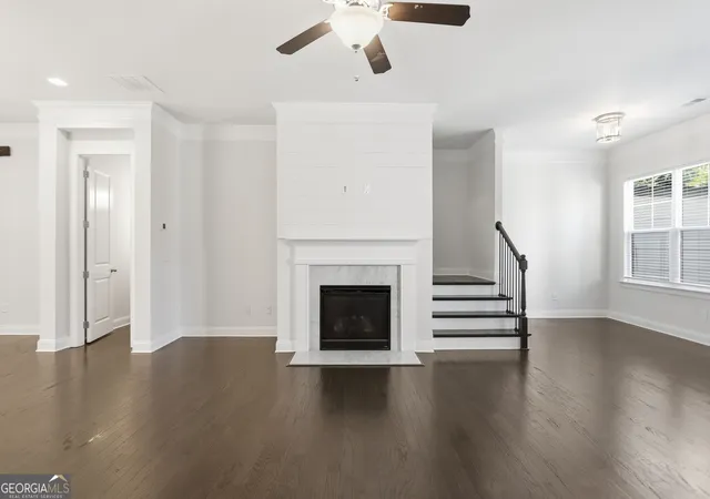 Photo 3 of Townhouse for sale at 1127 Provence Ln, Decatur, GA 30033 | MLS# 10828464 | Listing updated on 2026-09-12