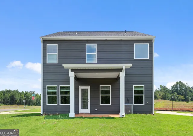 Photo 4 of Single family home for sale at 252 Spring Lake Dr, Palmetto, GA 30268 | MLS# 10819842 | Listing updated on 2026-10-04