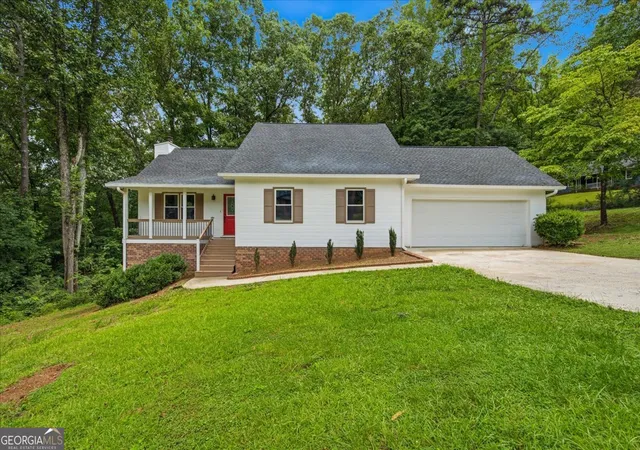 Homes for sale in Silver Creek, GA | 11 Ridgeview Dr Se, Silver Creek, GA 30173 | MLS# 10766669