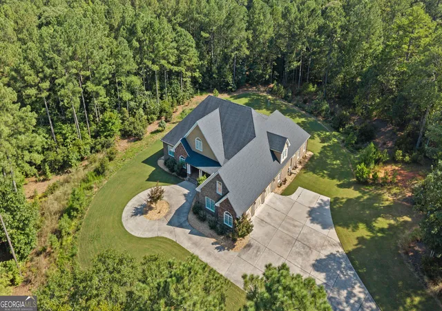 Photo 2 of Single family home for sale at 1101 Apalachee Meadows Dr, Madison, GA 30650 | MLS# 10691579 | Listing updated on 2026-08-27