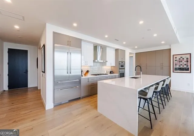 4th image of 2425 Peachtree Rd Ne #1401, Atlanta, GA 30305 | MLS# 10687842
