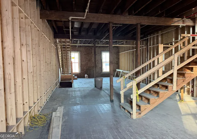 Photo 3 of Single family home for sale at 10 E 3Rd Ave, Rome, GA 30161 | MLS# 10831757 | Listing updated on 2026-09-22