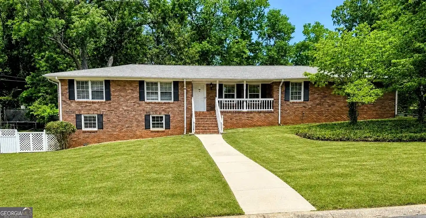 Photo 1 of Single family home for sale at 3750 Briarcliff Dr, Douglasville, GA 30135 | MLS# 10870453 | Listing updated on 2026-10-23