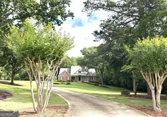 2nd image of 105 Meadow Trl, Social Circle, GA 30025 | MLS# 10822070