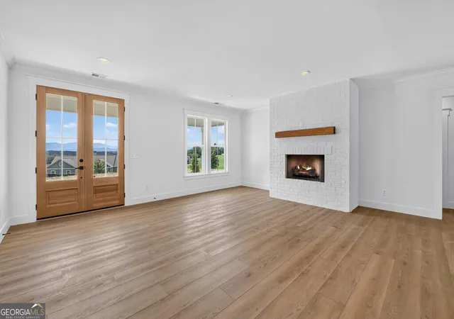 Photo 3 of Single family home for sale at 93 Whisperwood Trl, Blairsville, GA 30512 | MLS# 10835363 | Listing updated on 2026-10-03