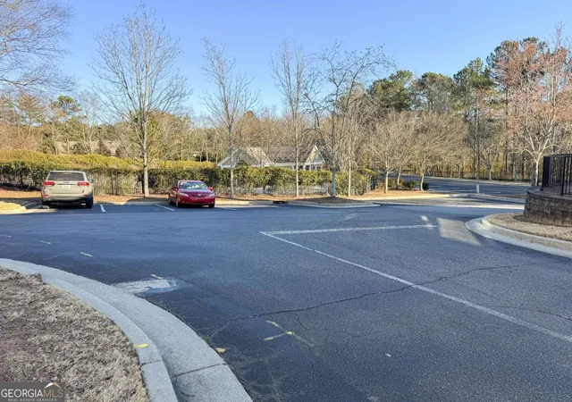 33rd image of 8001 Woodland Ln, Alpharetta, GA 30009 | MLS# 10706072