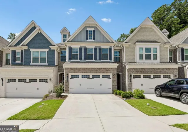 1st image of 6032 Harbor Landing Dr, Buford, GA 30518 | MLS# 10819428