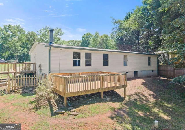 Homes for sale in Lula, GA | 6736 Victoria Ln, Lula, GA 30554 | MLS# 10792577