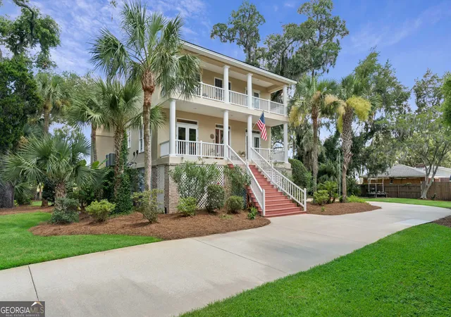 Photo 3 of Single family home for sale at 71 Thornhill Dr, Brunswick, GA 31525 | MLS# 10803316 | Listing updated on 2026-09-09