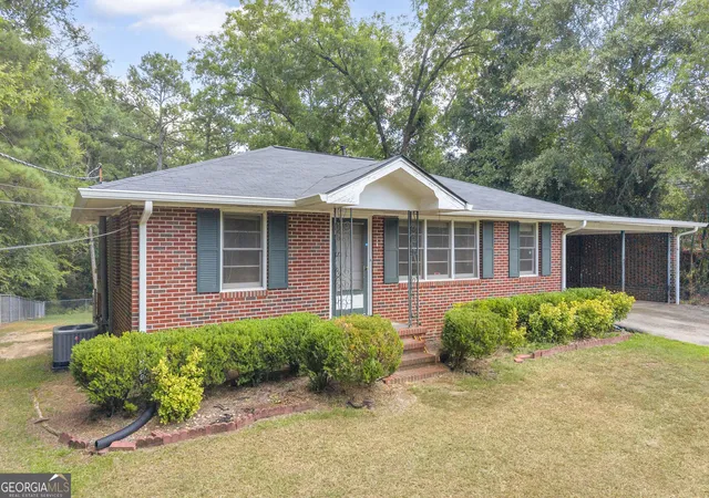 image of 1226 Country Club Rd, Elberton, GA 30635 | MLS# 10827108