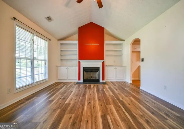 Photo 4 of Single family home for sale at 524 Greenfield Dr, Statham, GA 30666 | MLS# 10825019 | Listing updated on 2026-09-28