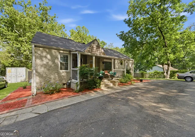 2nd image of 2325 Phillips Rd, Lithonia, GA 30058 | MLS# 10780377