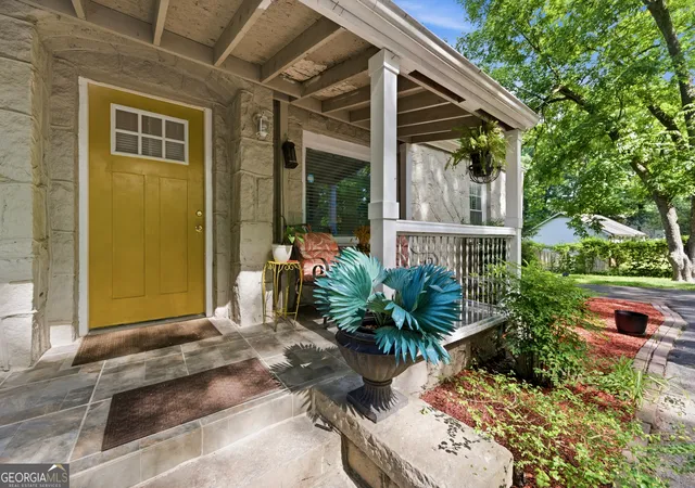 4th image of 2325 Phillips Rd, Lithonia, GA 30058 | MLS# 10780377