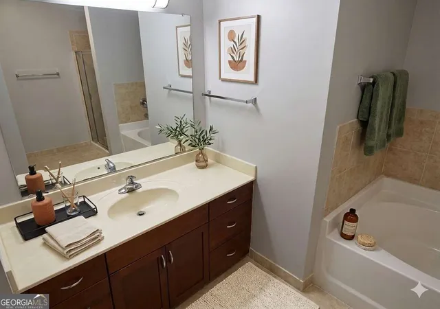 5th image of 870 Mayson Turner Rd Nw #1238, Atlanta, GA 30314 | MLS# 10741153