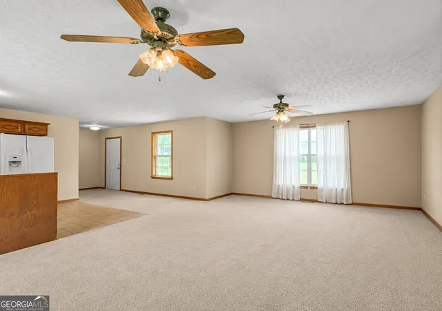3rd image of 1170 Peeksville Rd, Locust Grove, GA 30248 | MLS# 10774755