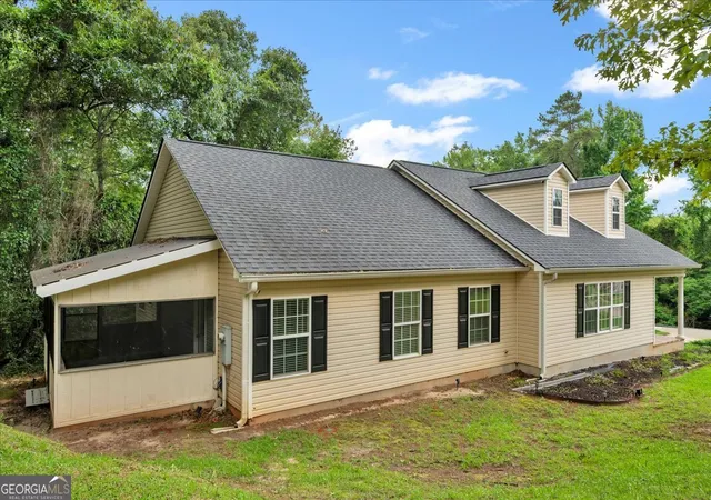 3rd image of 222 Blue Ridge Ln, Warner Robins, GA 31088 | MLS# 10780853