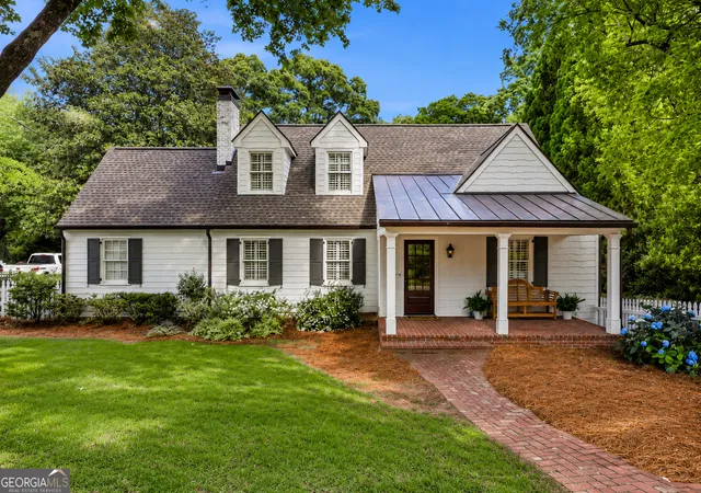 Photo 1 of Mansion for sale at 798 Cherokee Rd, Gainesville, GA 30501 | MLS# 10774238 | Listing updated on 2026-08-18