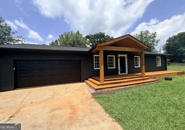 2nd image of 85 Martin St, Carrollton, GA 30117 | MLS# 10821949